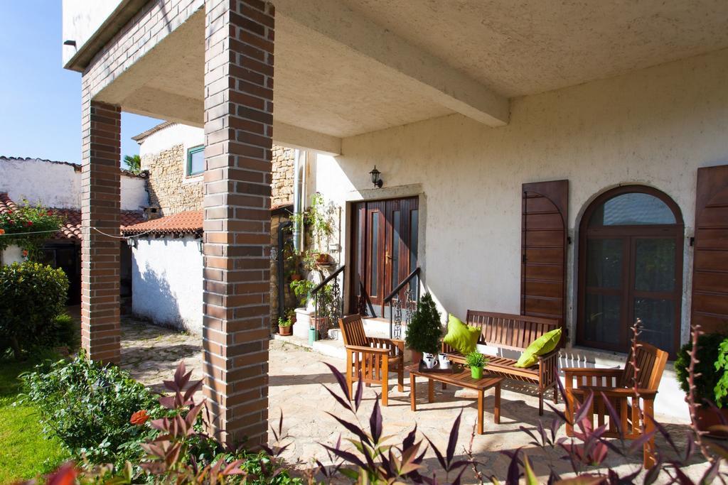 Apartments Garden Motovun Phòng bức ảnh