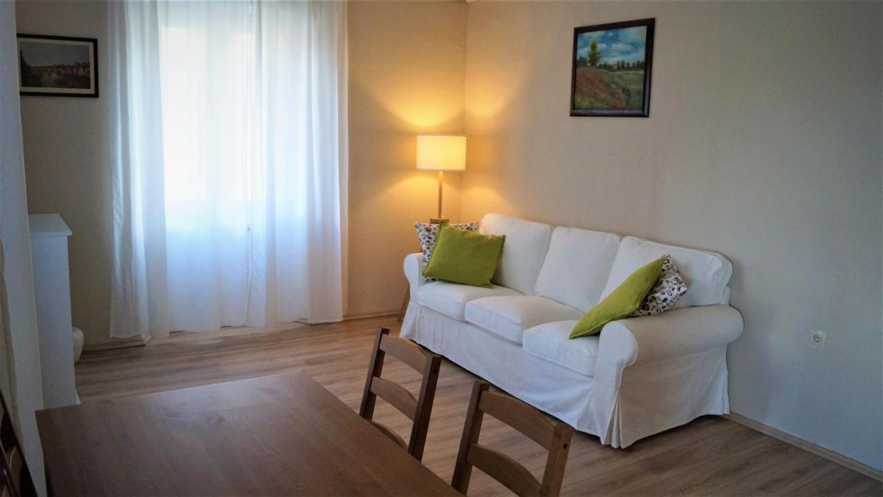 Apartments Garden Motovun Ngoại thất bức ảnh